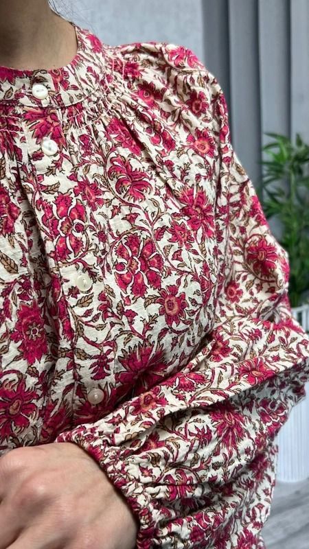 Wyjątkowa koszula bawełniana w kwiaty z bobmbkowym rękawem rozmiar 46 plus size 4